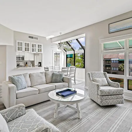 7484 Anchorage Villa